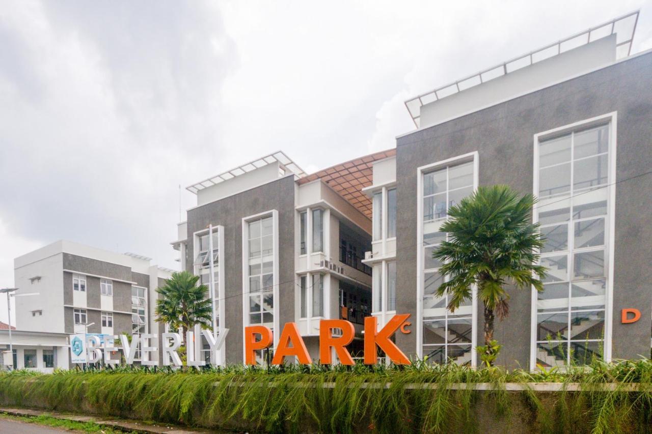 Oyo Life 3204 Beverly Park Бандунг Экстерьер фото